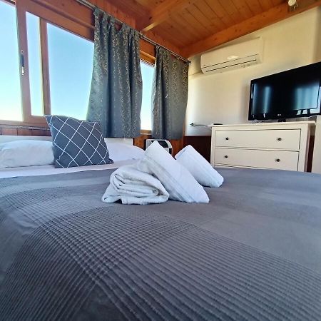 Casa Paradiso ลิโด ดิ ออสเตีย ภายนอก รูปภาพ